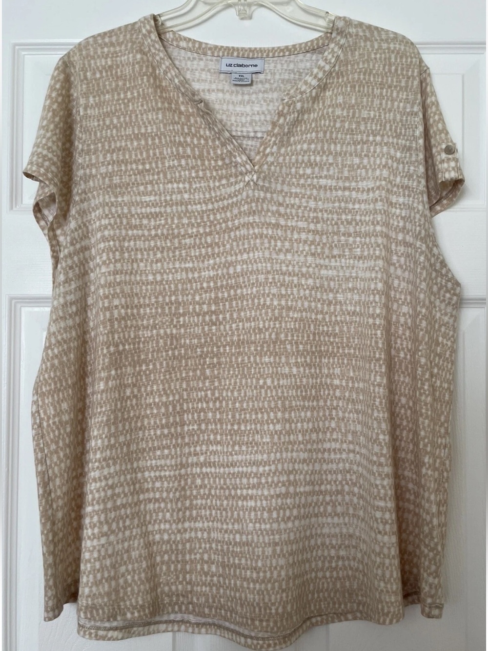 Liz Claiborne Women’s Tan Beige Shirt Size XXL